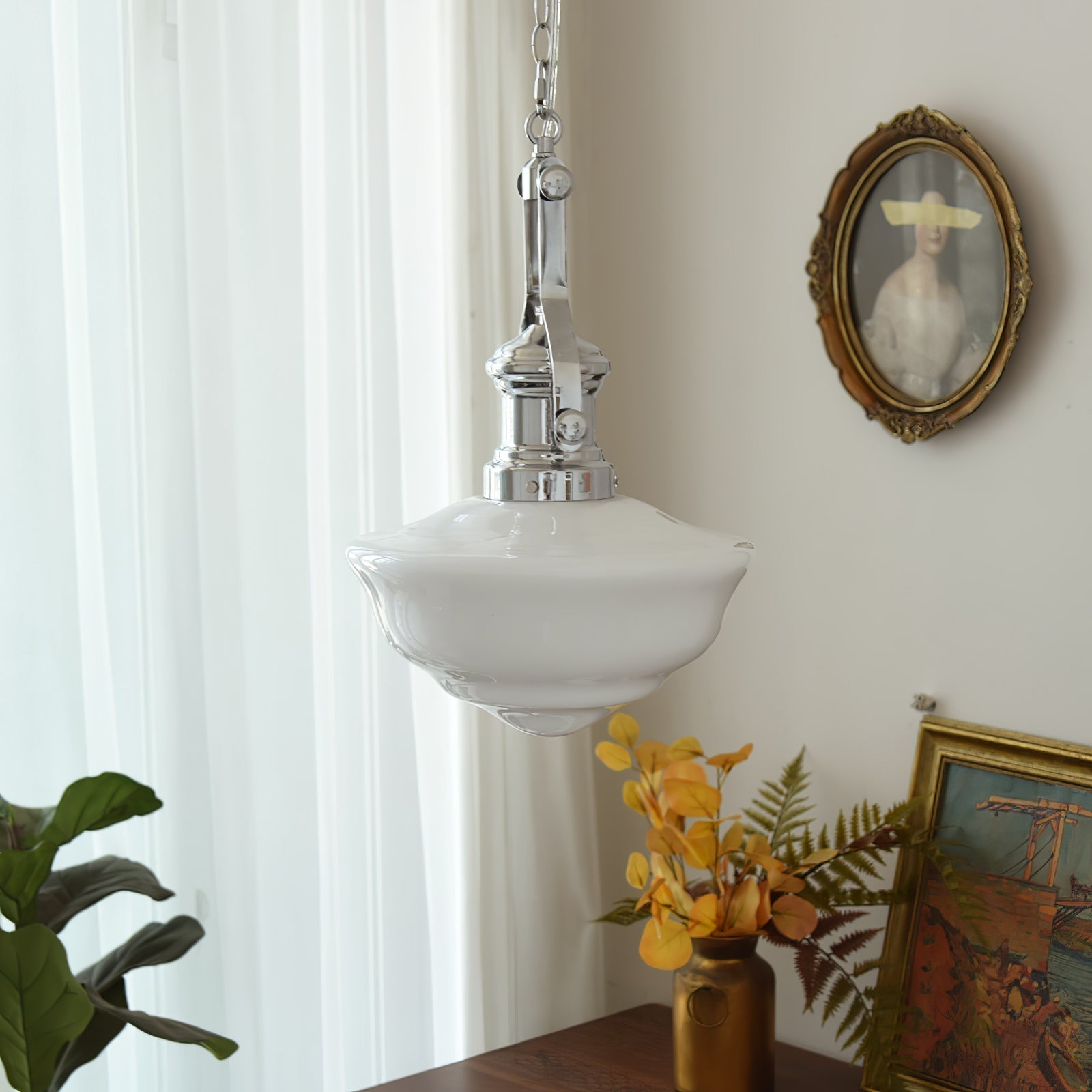 مصباح معلق من هيرثوود سكول مع ظلال زجاجية للمطبخ | ليرسك