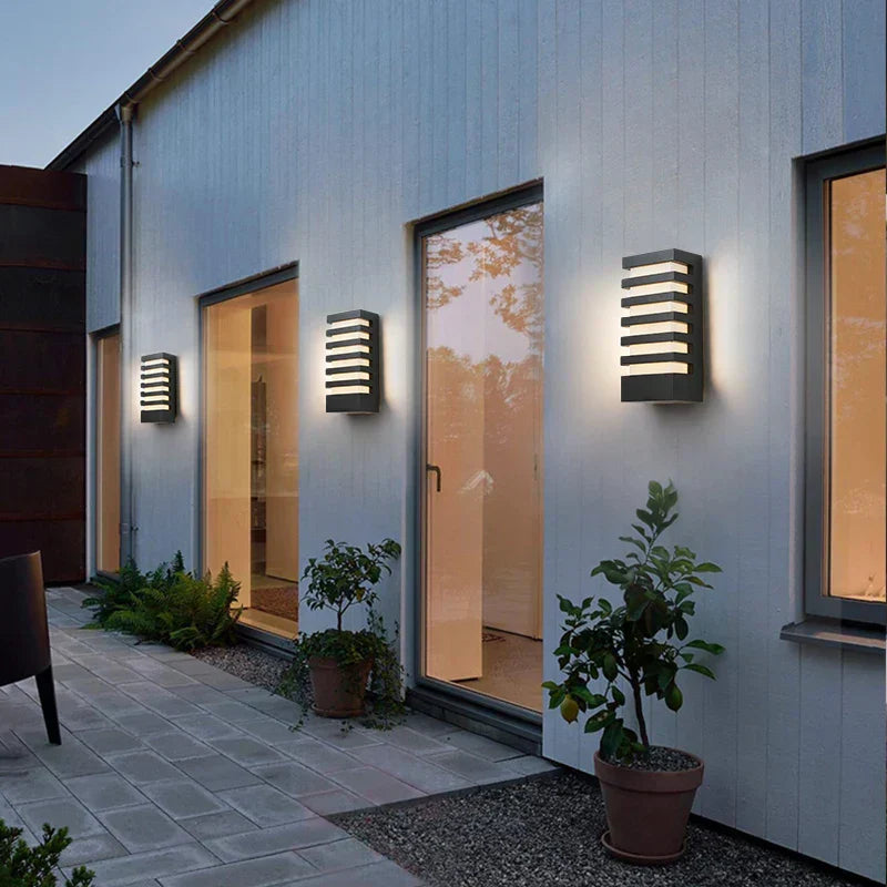 Lampada Moderna in Alluminio ApexLume per Interni Eleganti Oggi | Lersk
