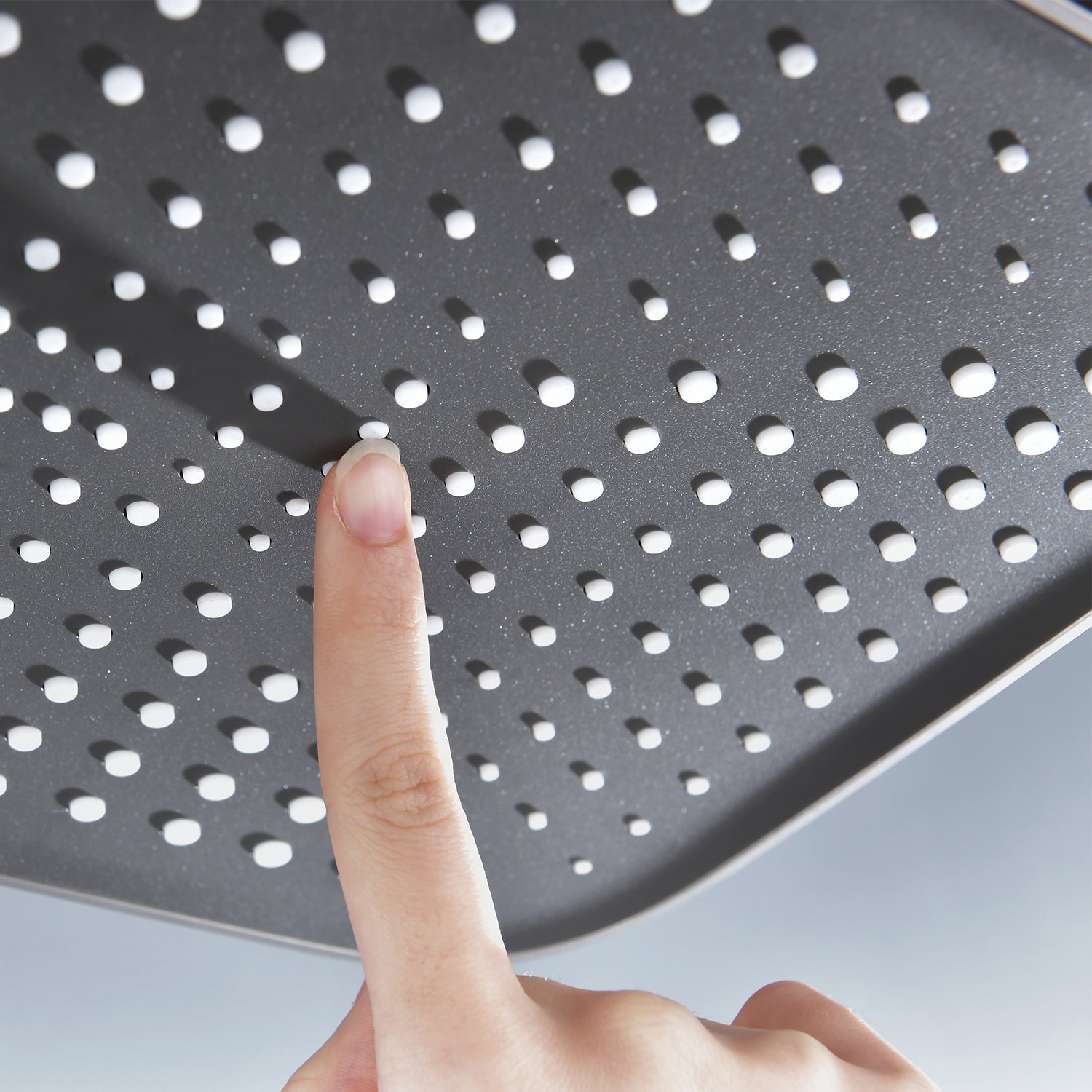 AquaTherm Thermostatic Shower System | Lersk