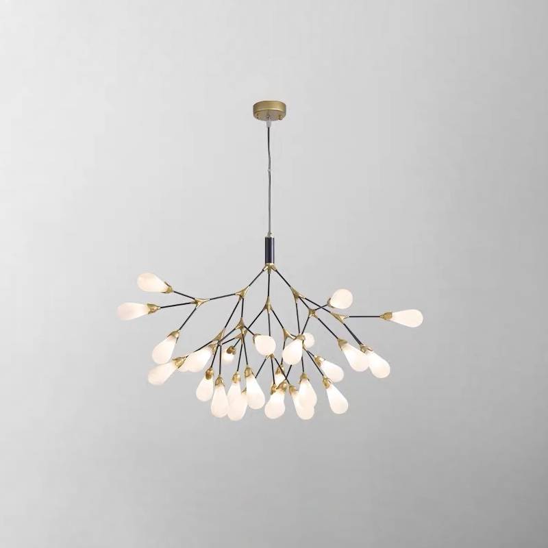 Lustre moderne en branche dorée, luminaire de plafond contemporain pour salons et salles à manger | Lersk