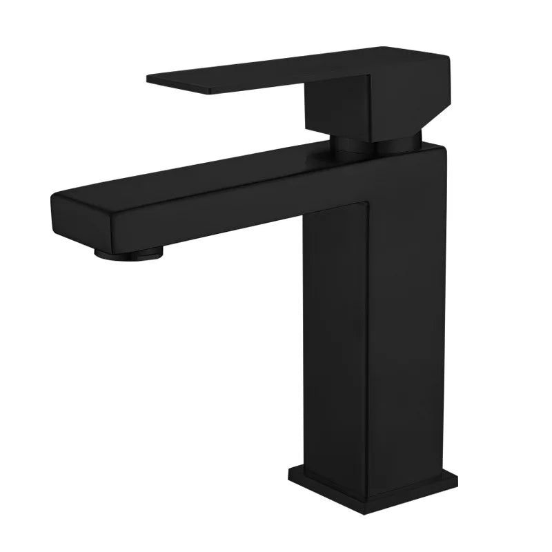 Astraea Modern Bathroom Faucet With Single-Handle Design | Lersk