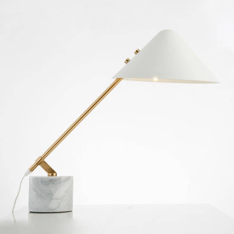 Elegant bordlampe med marmorbase Moderne skrivebordslampe i messing | Lersk