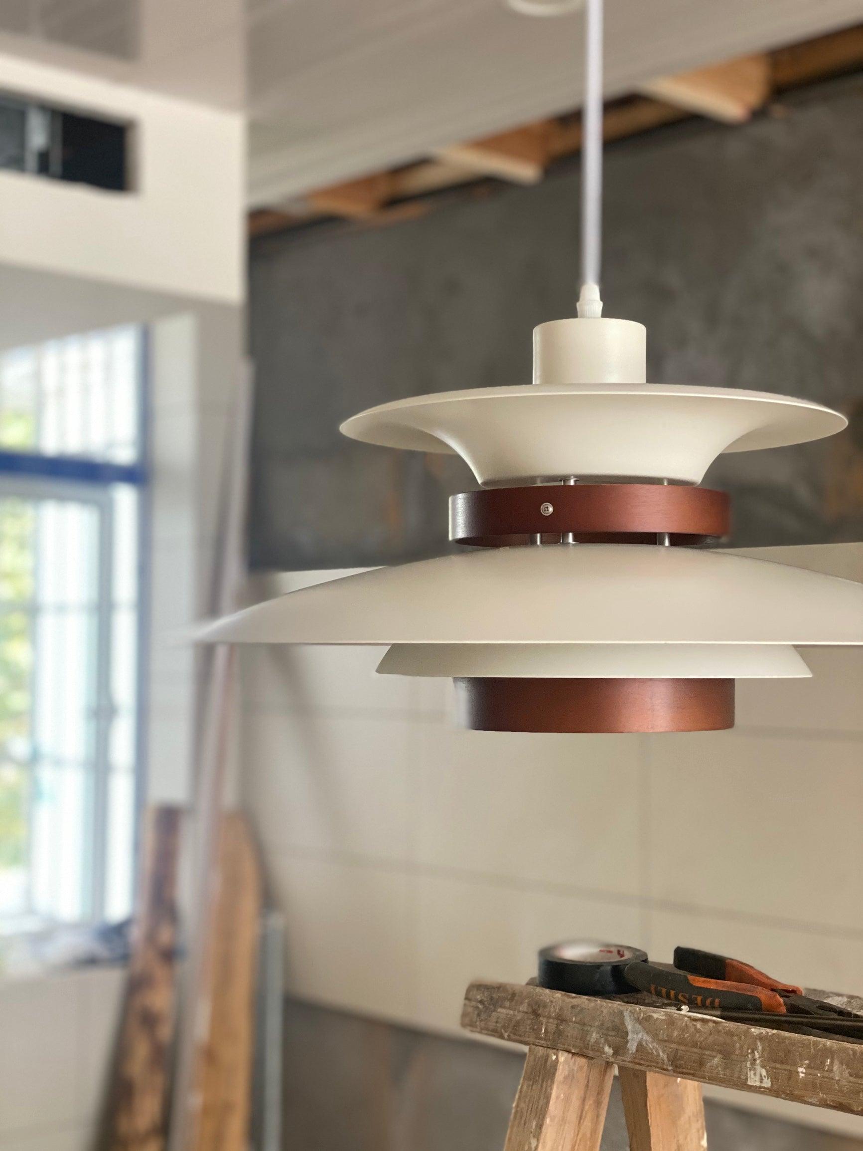 Aurellon | Elegant Pendant Lamp For Timeless Interiors | Lersk