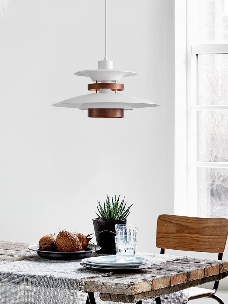 Aurellon | Elegant Pendant Lamp For Timeless Interiors | Lersk