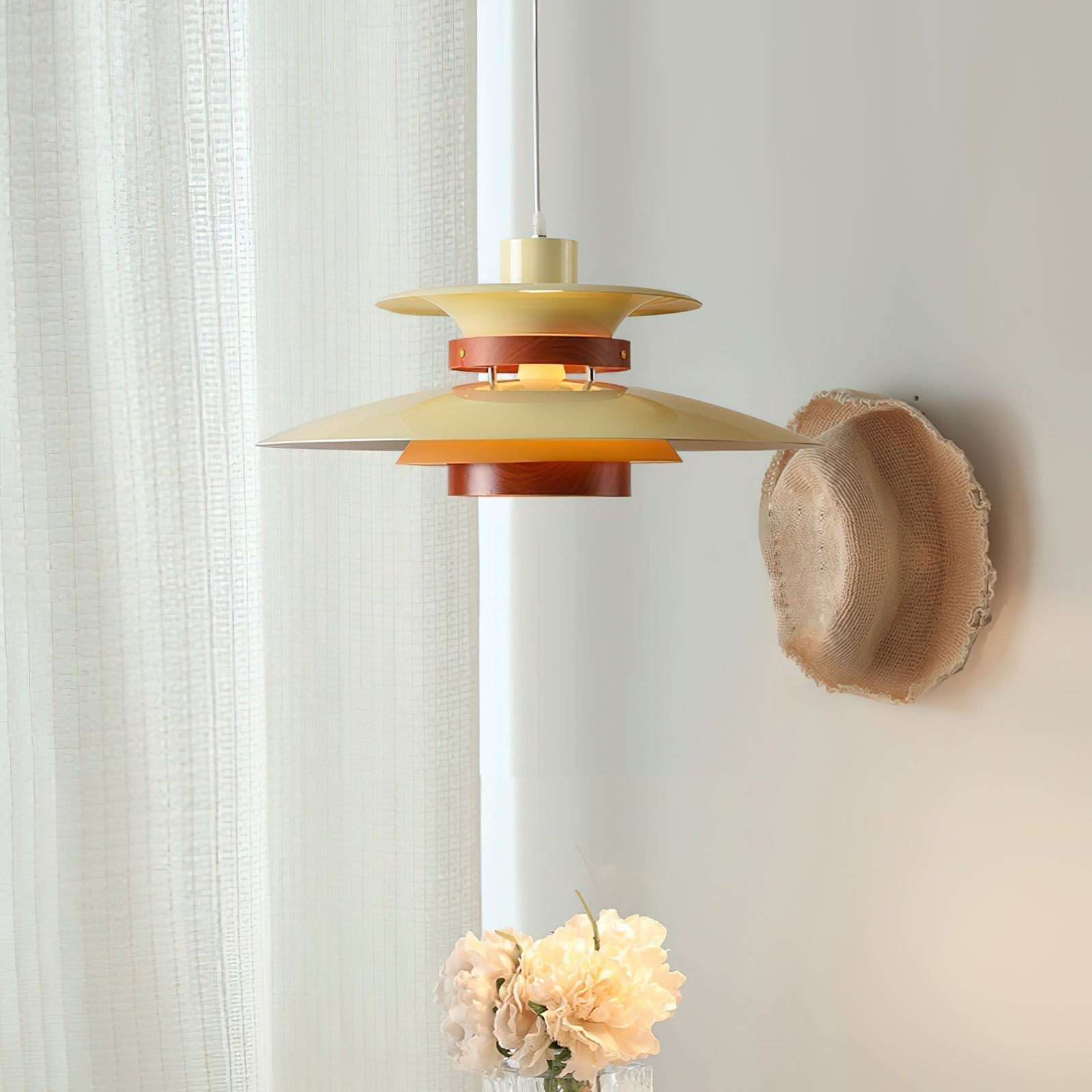 Aurellon | Elegant Pendant Lamp For Timeless Interiors | Lersk