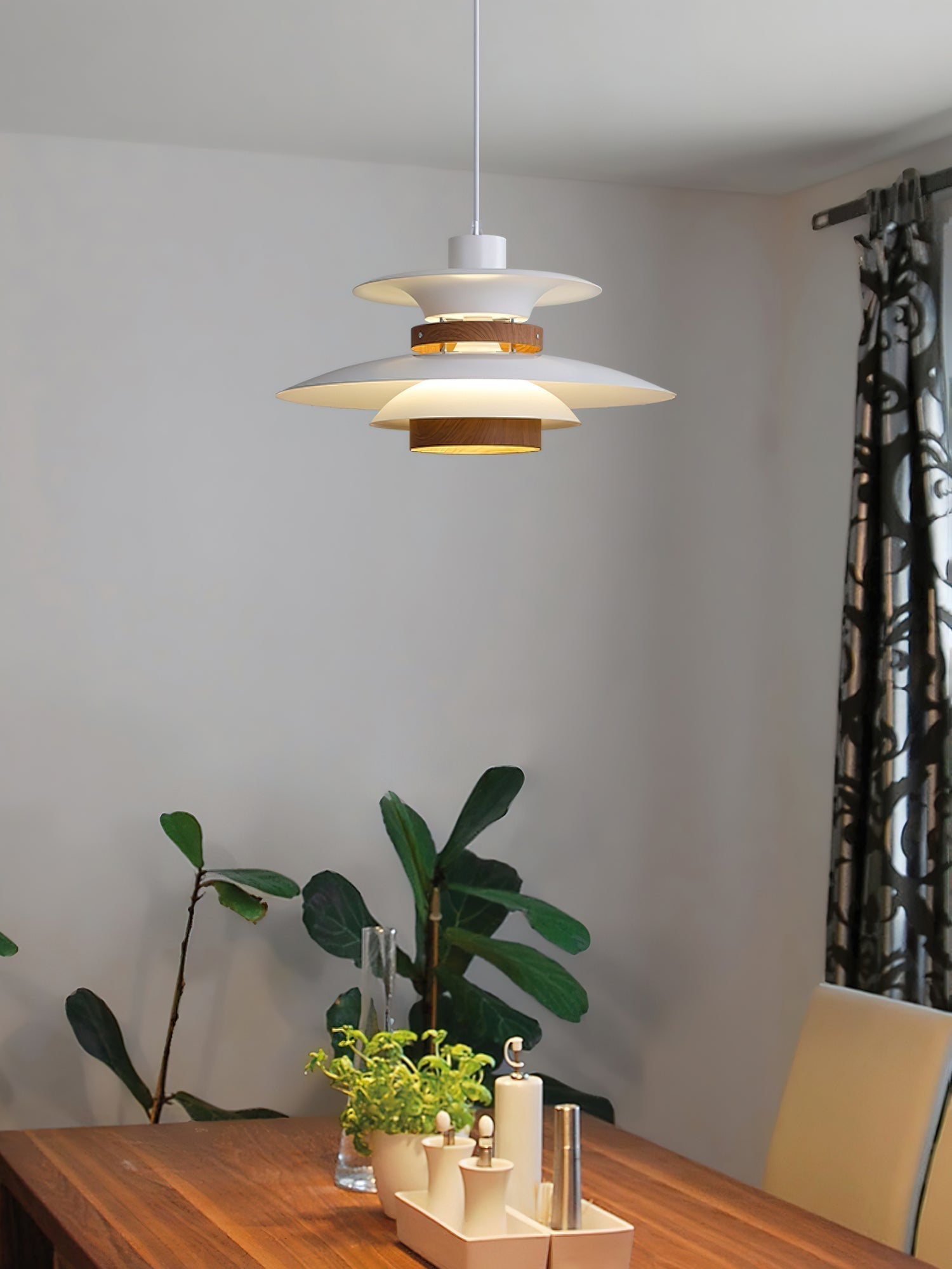 Aurellon | Elegant Pendant Lamp For Timeless Interiors | Lersk