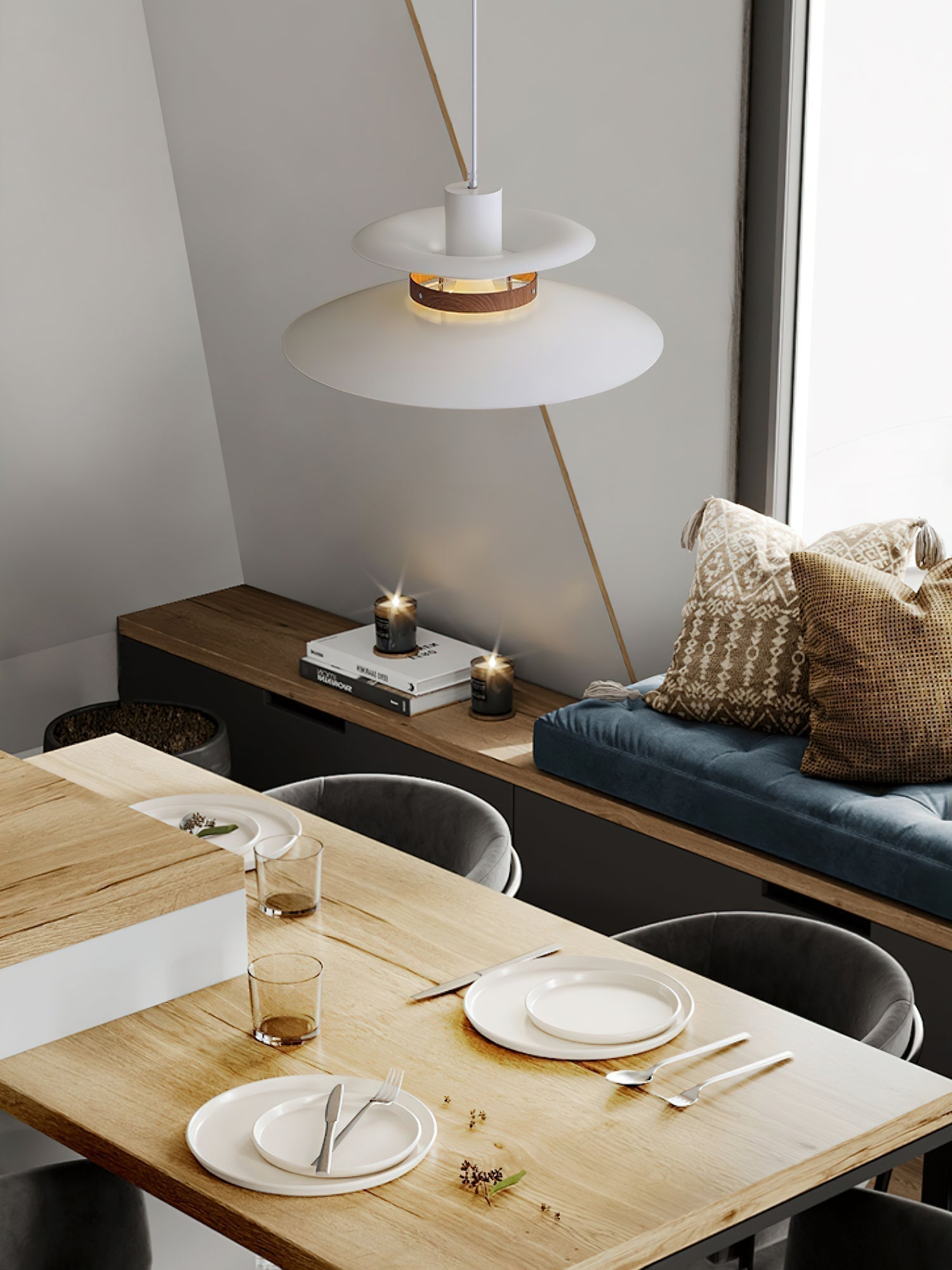 Aurellon | Elegant Pendant Lamp For Timeless Interiors | Lersk