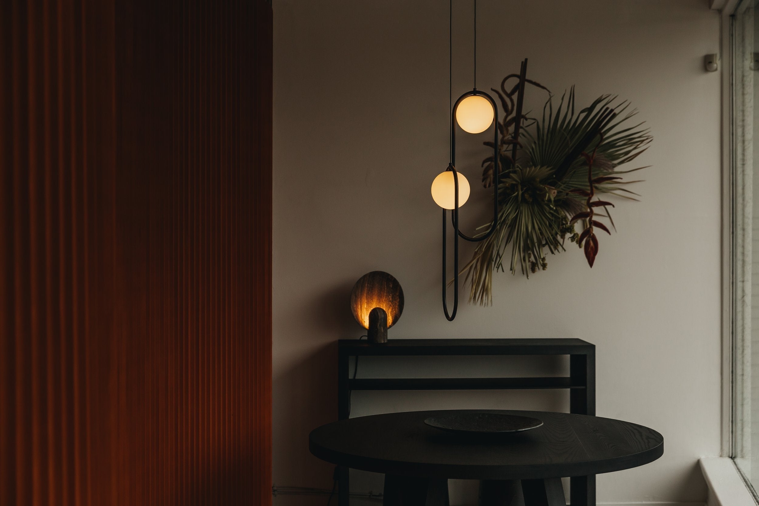 Lampada a sospensione moderna Lyra con design minimal elegante | Lersk
