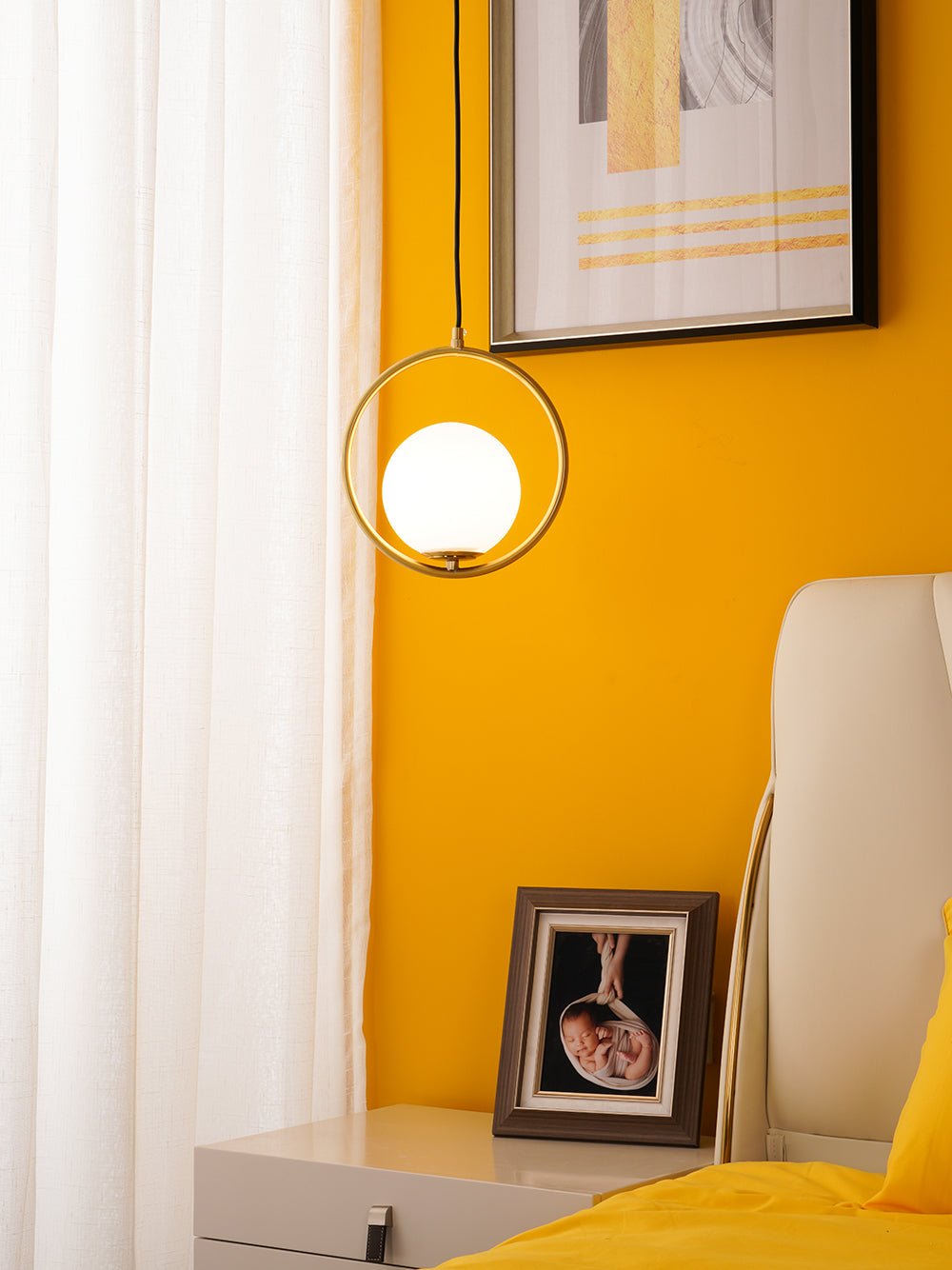 Lampada a sospensione moderna Lyra con design minimal elegante | Lersk