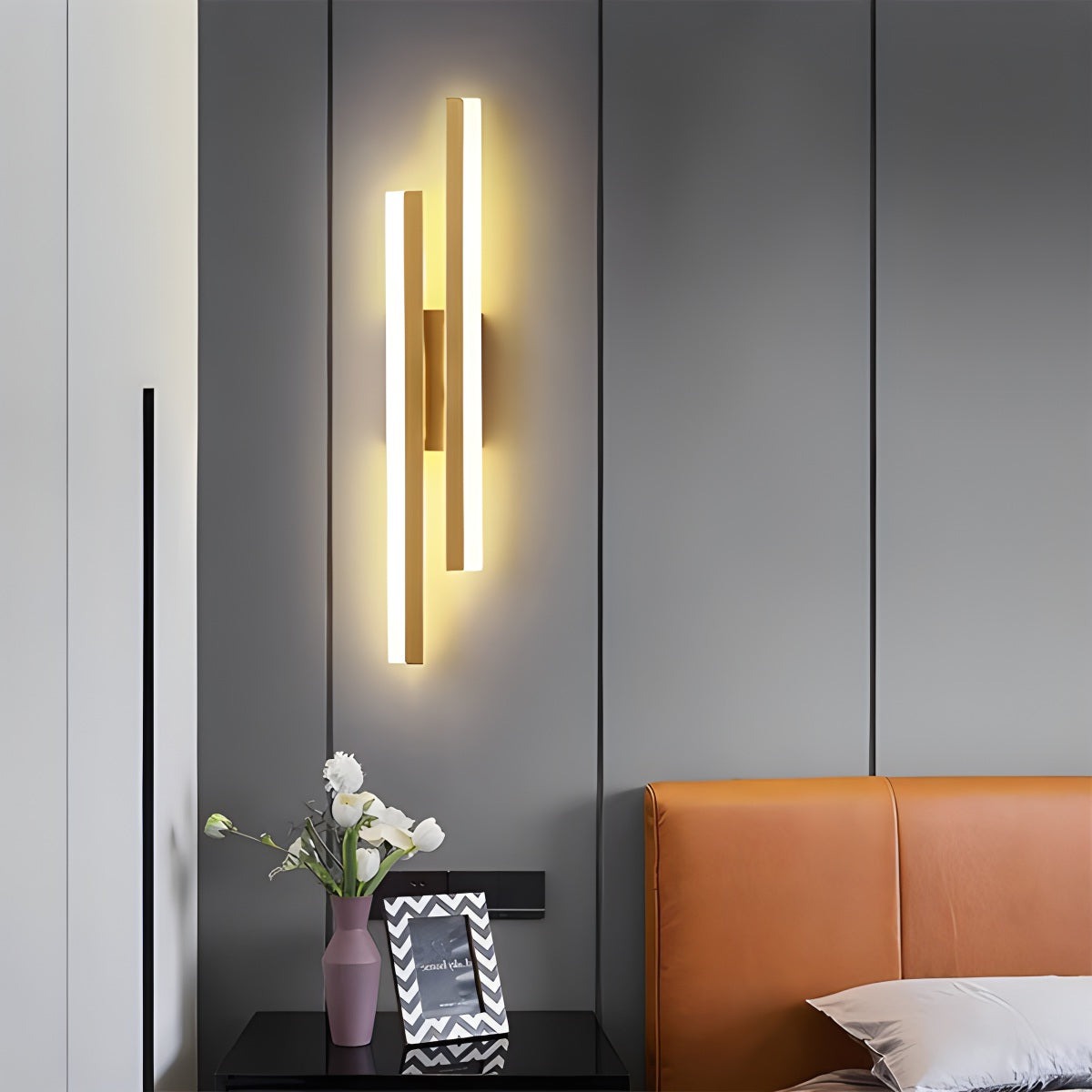 Lámpara de Pared Minimalista en Forma de H Antier Alana | Lersk
