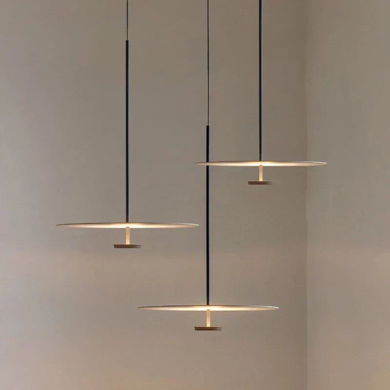 AstraLuma Arc Ring Pendant Light for Modern Living Rooms | Lersk