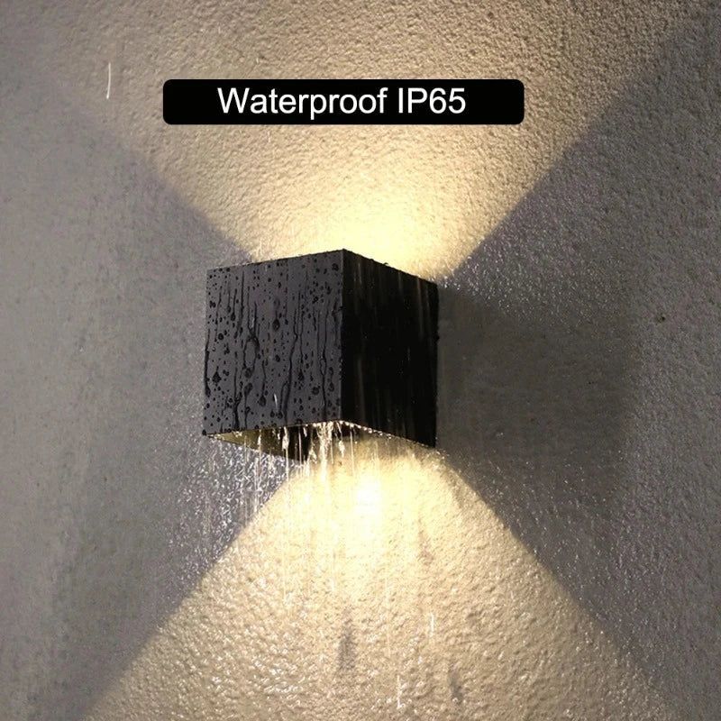 NovaLume Outdoor Wall Light Elegant Exterior Lighting | Lersk