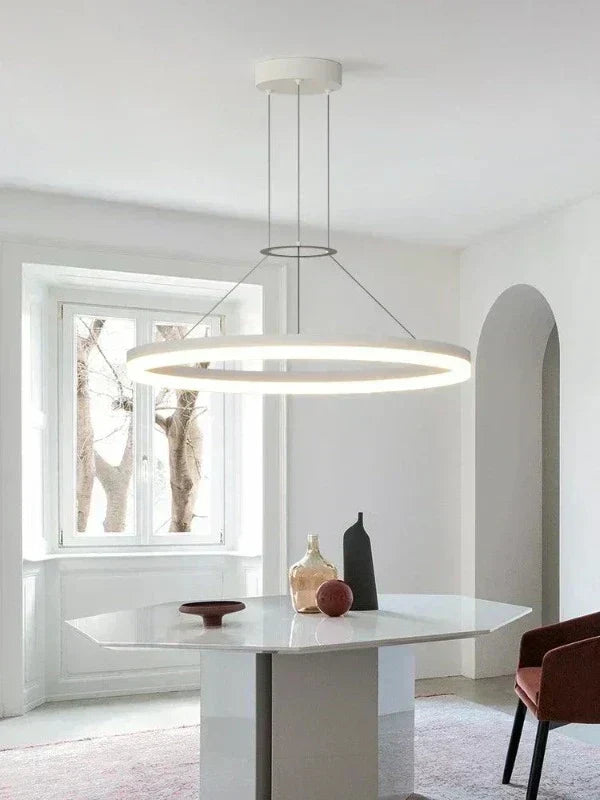 ChicRadiance - Slim hanging lamp | Lersk
