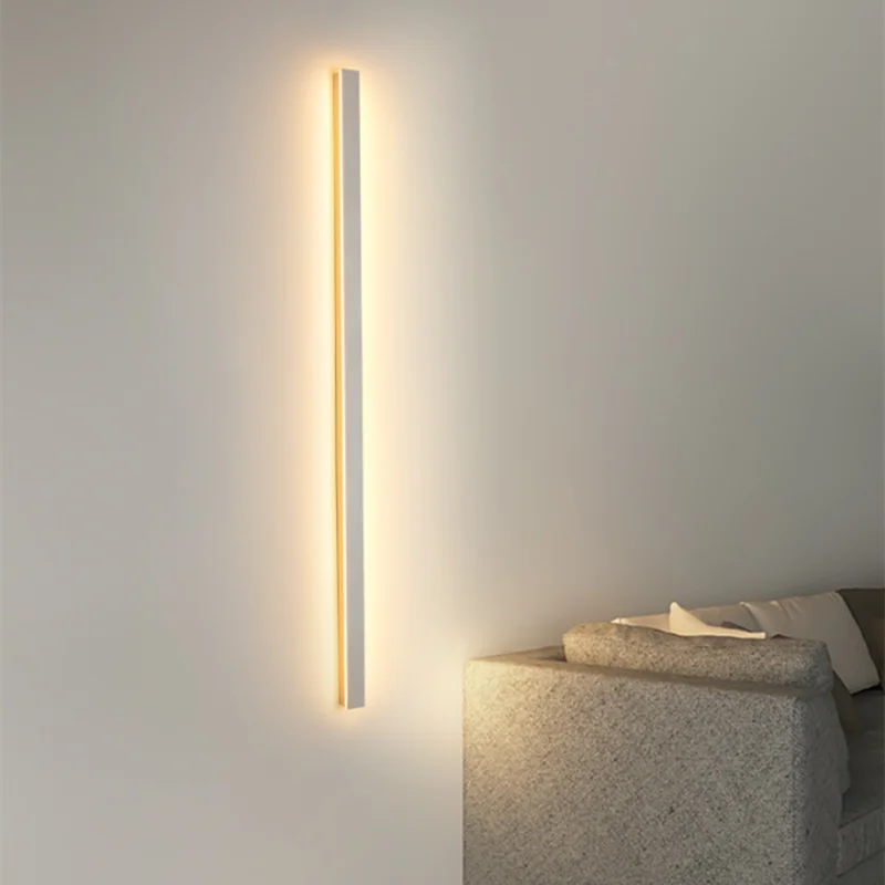 AuroraLuxe Minimalist Elegant LED Wall Sconce For Modern Interiors | Lersk