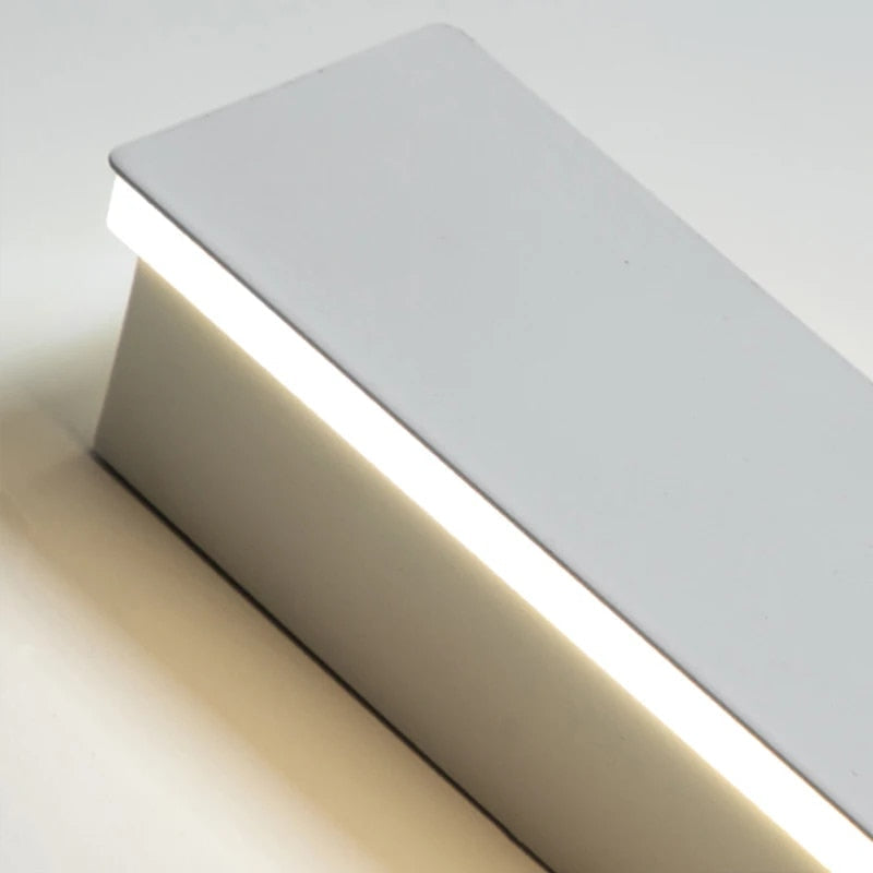 AuroraLuxe Minimalist Elegant LED Wall Sconce For Modern Interiors | Lersk