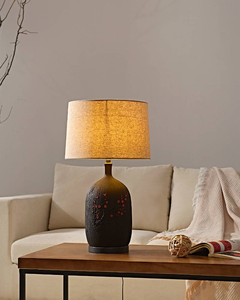 Keramická stolní lampa s lněným stínidlem pro teplé ambientní osvětlení obývacího pokoje | Lersk