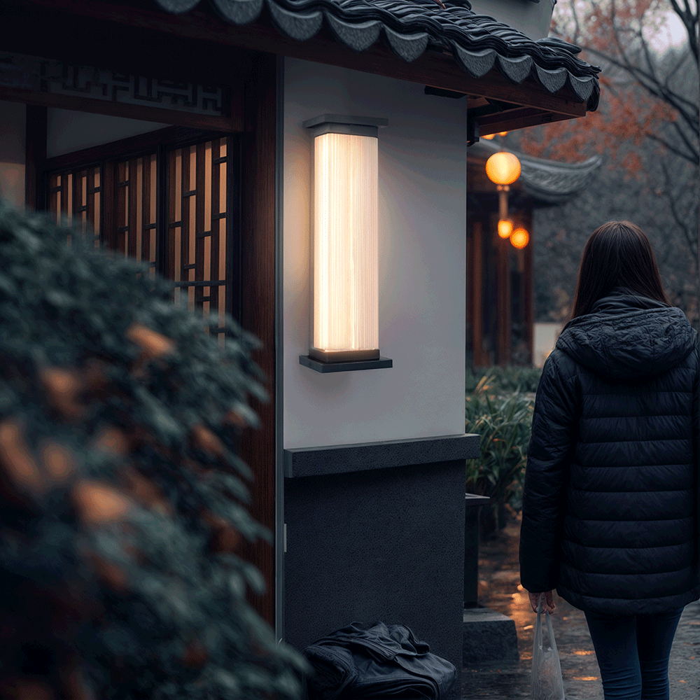 Liora Wall Lamp | Lersk