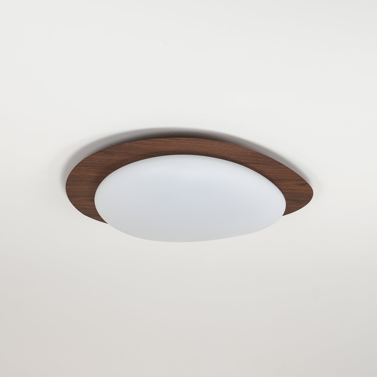 Luz de Teto NexaRipple Walnut Pebble com Brilho Quente | Lersk