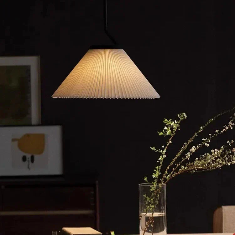 Caelara Soft Pleated Ceiling Pendant Light In Cream | Lersk