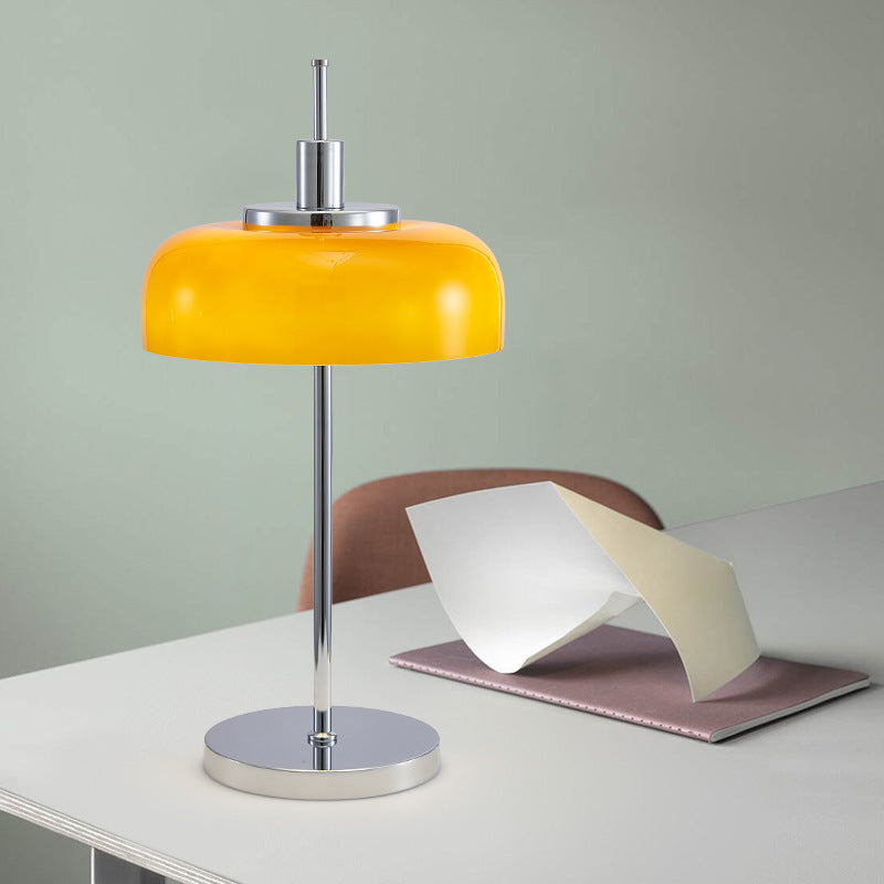 Lampe de table dôme moderne Design minimaliste en métal et verre pour intérieurs domestiques | Lersk