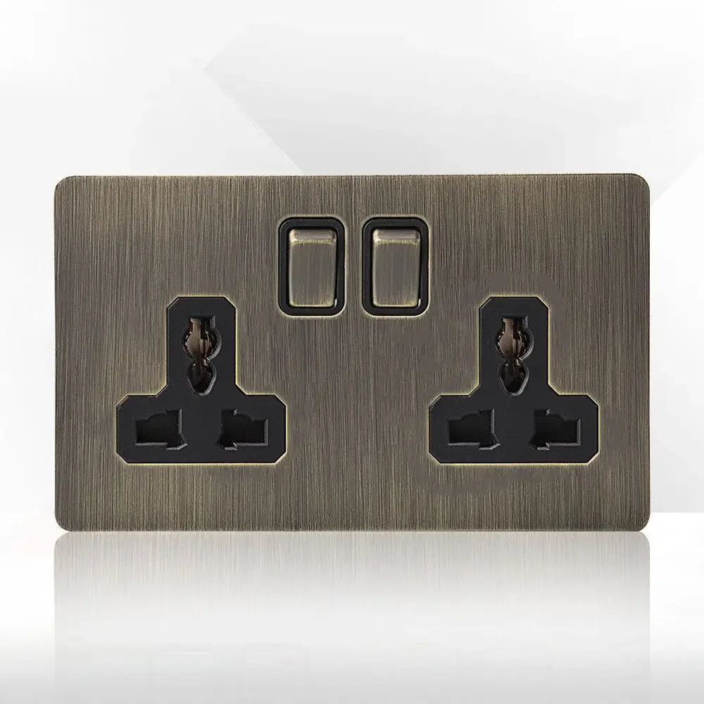 Priză de perete metalică retro cu întrerupător și port USB pentru încărcare | Lersk