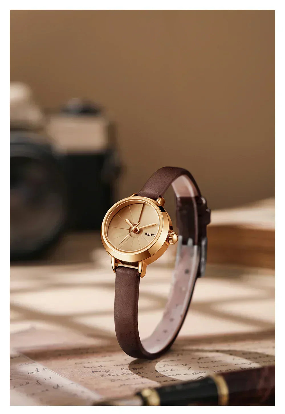 Vintage Mini Leather Timepiece for Women | Lersk