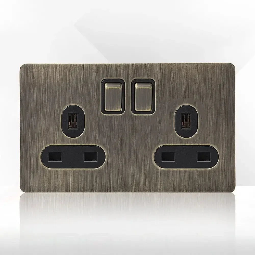 Priză de perete metalică retro cu întrerupător și port USB pentru încărcare | Lersk