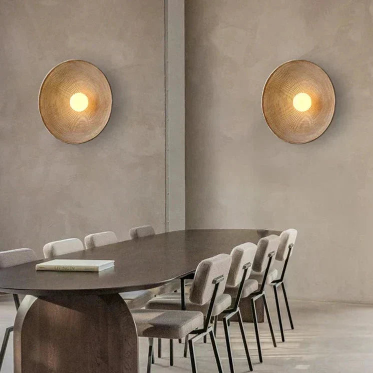 Liora | Kolekce nástěnných lamp | Lersk