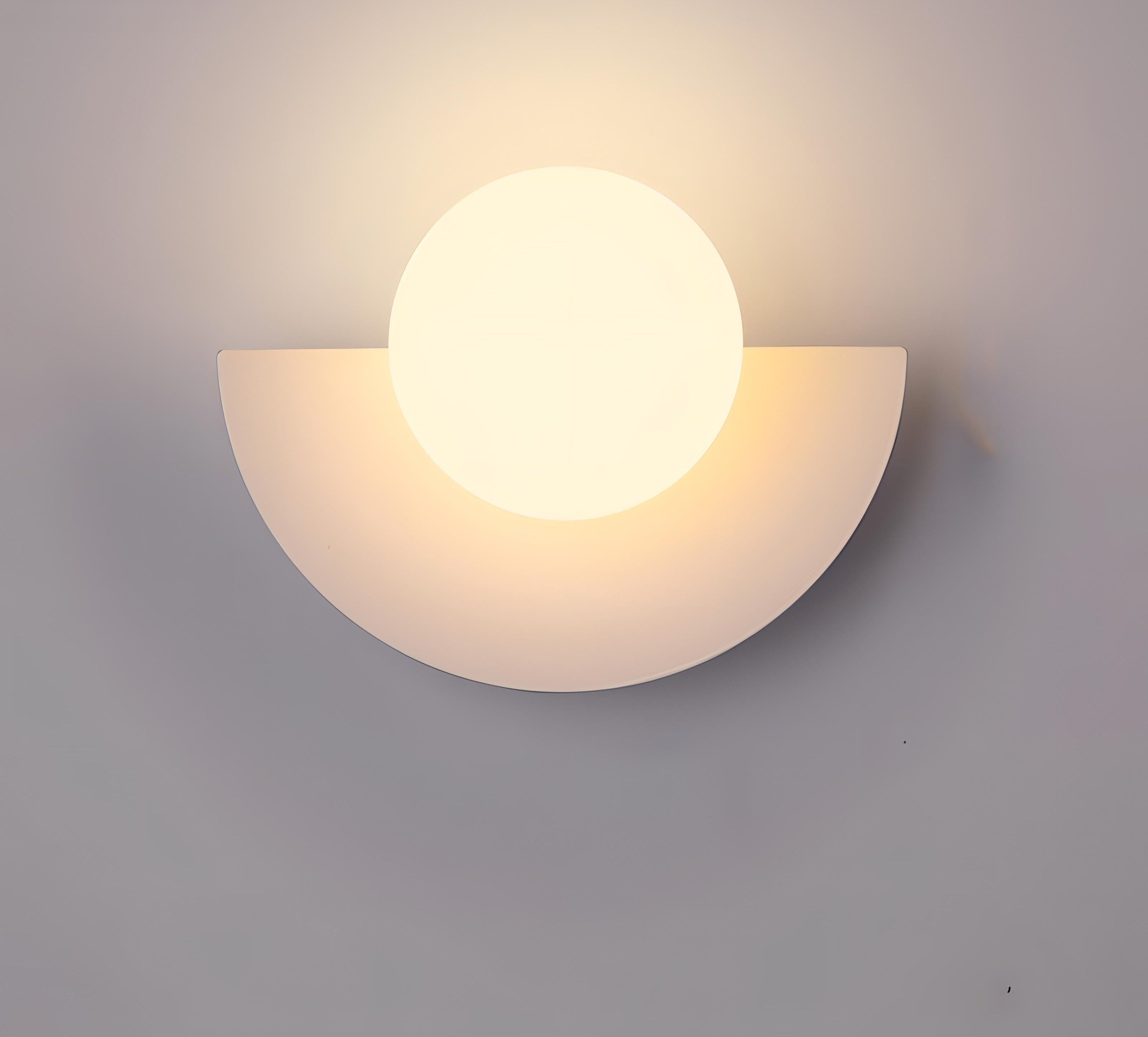 SolaraArc Semi Circular Wall Light for Nordic Warmth Ambience | Lersk