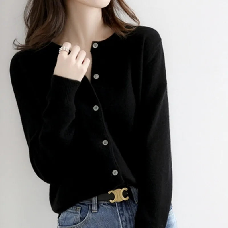 Lyria Cashmere Cardigan Soft Knit for Spring and Autumn | Lersk