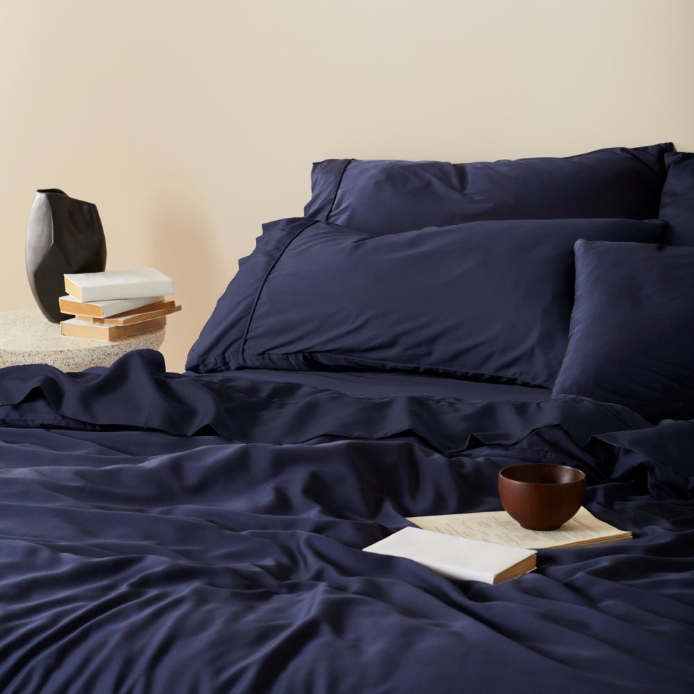 Velora Sateen Pillowcase Set with Antimicrobial Charcoal | Lersk