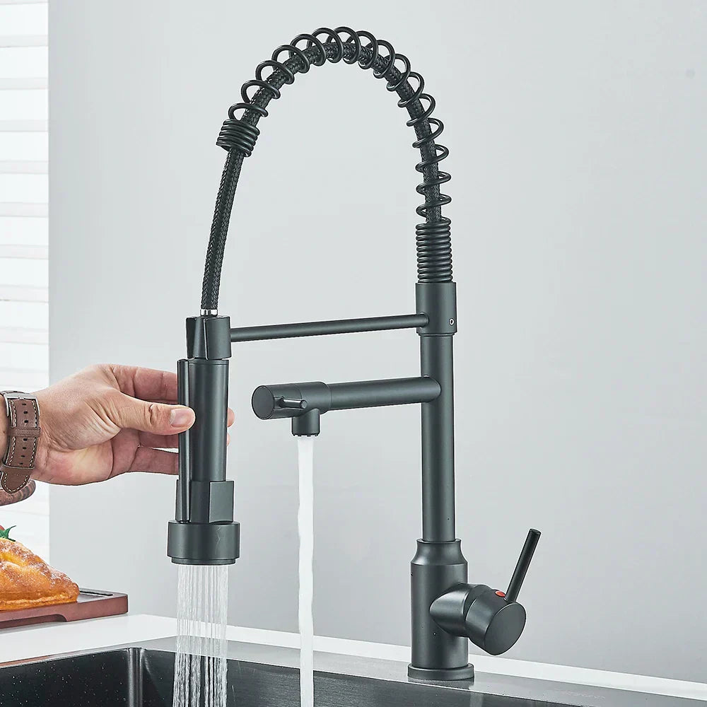 Miscelatore da cucina doppio FluxSpout con bocca a molla finitura | Lersk