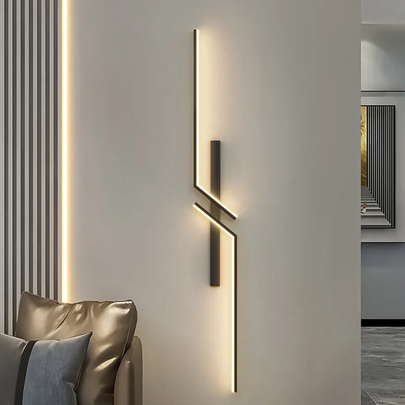 Mensah moderní nástěnná lampa odvážný design pro obývací pokoje | Lersk