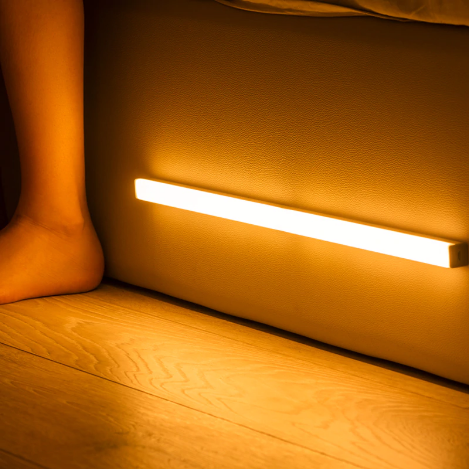 Brightly Motion Light Automatisk Genopladelig Væglampe til Hjemmet | Lersk