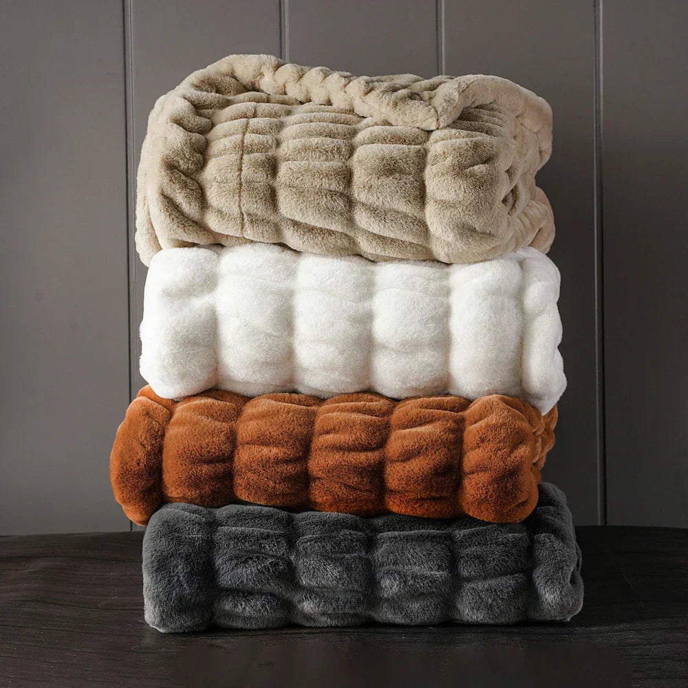 Plush Faux Rabbit Fur Throw | Lersk