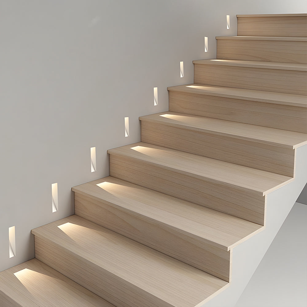 LumaStep Motion-Sensing LED Stair Light With Auto-On | Lersk