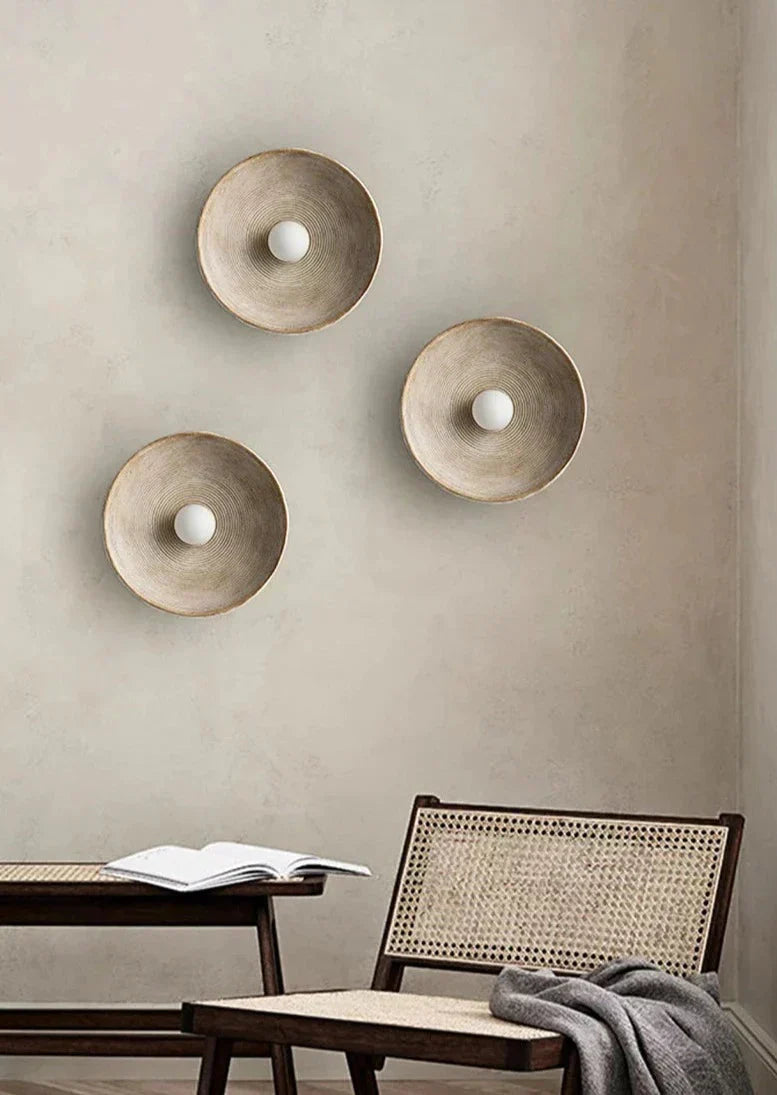 Liora | Kolekce nástěnných lamp | Lersk
