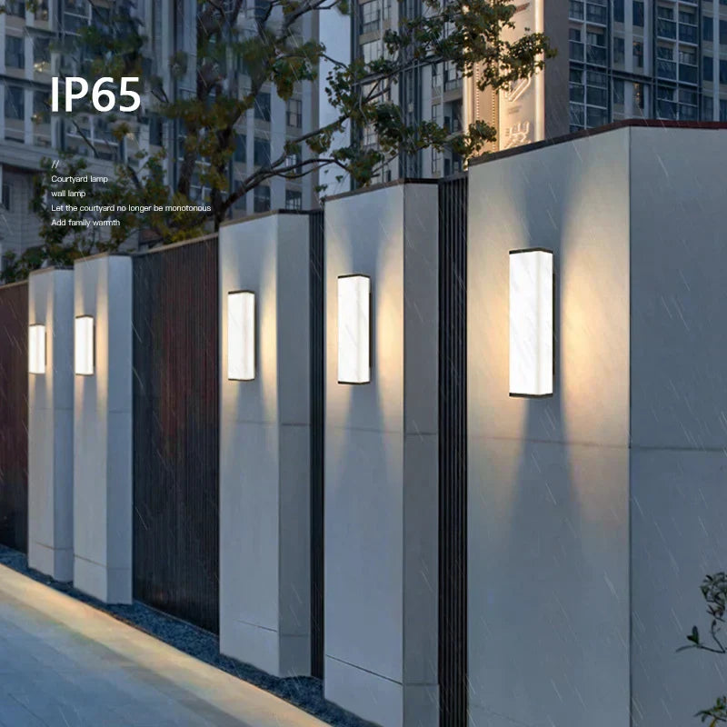 Kensley Outdoor LED Wall Light | Lersk