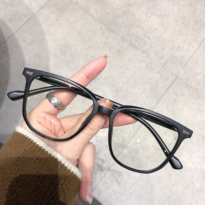 NovaSight Blue Light Filter Glasses For Myopia And Comfort | Lersk
