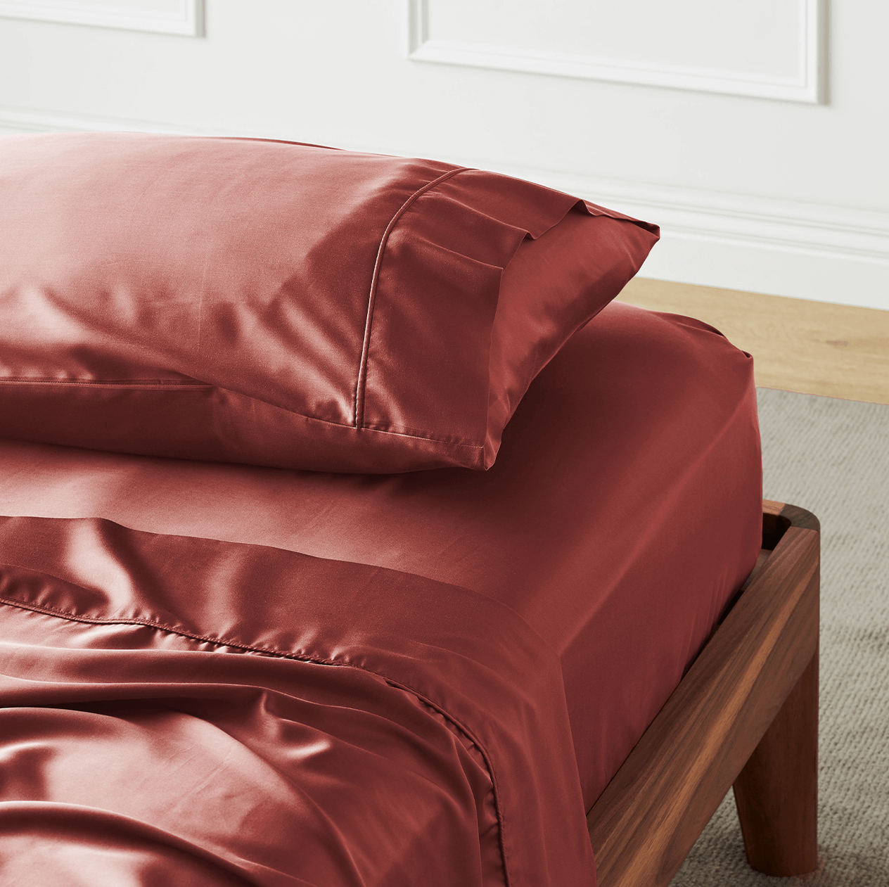 Luxe Bamboo Lyocell Sateen Pillowcase Set With Cooling | Lersk