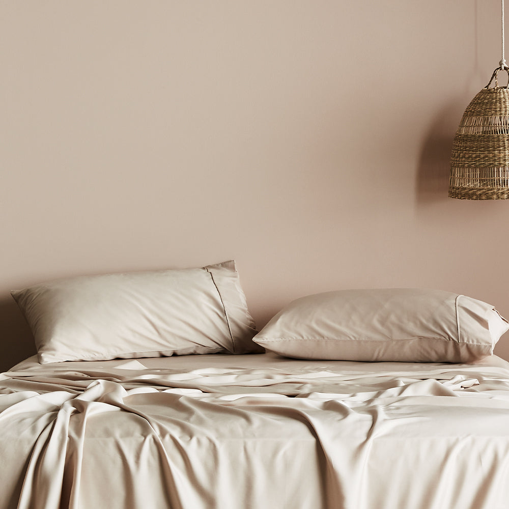 Luxe Bamboo Lyocell Sateen Pillowcase Set With Cooling | Lersk
