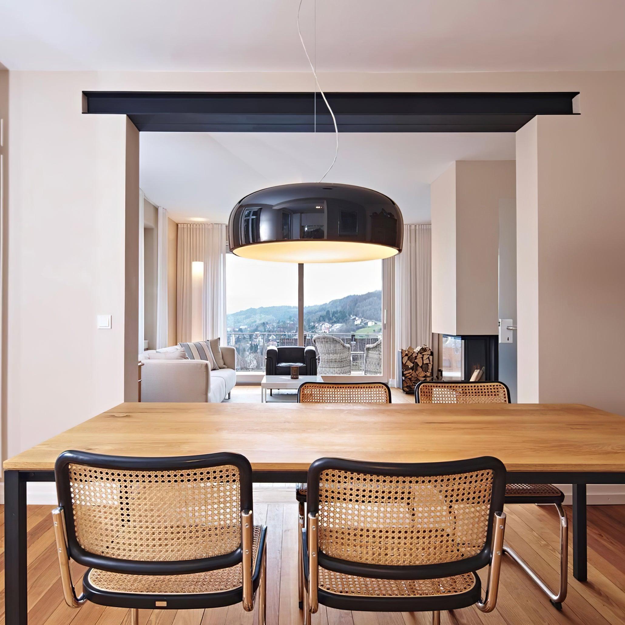 Lampada a sospensione da soffitto AstraLume con design elegante a luce diffusa | Lersk