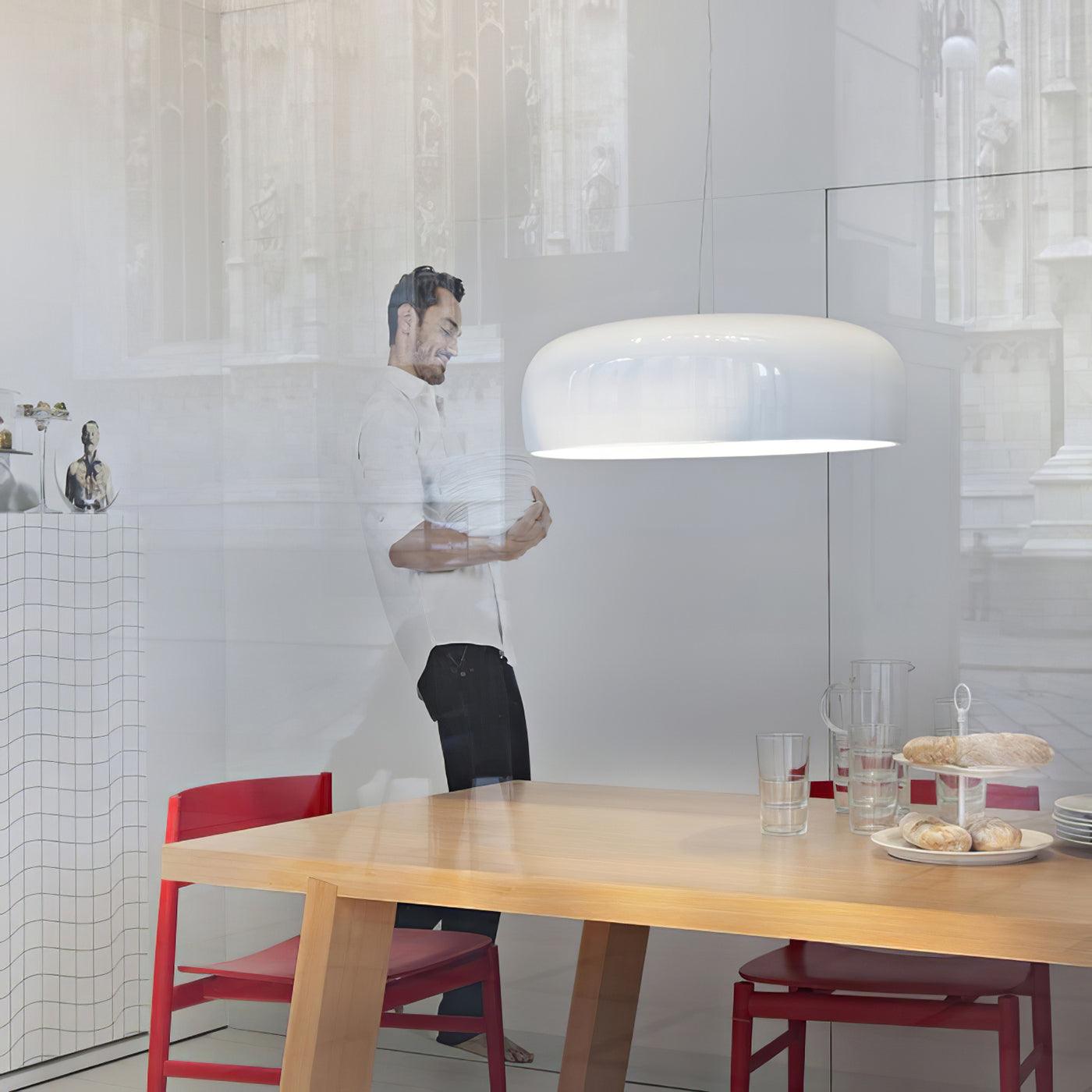 Lampada a sospensione da soffitto AstraLume con design elegante a luce diffusa | Lersk