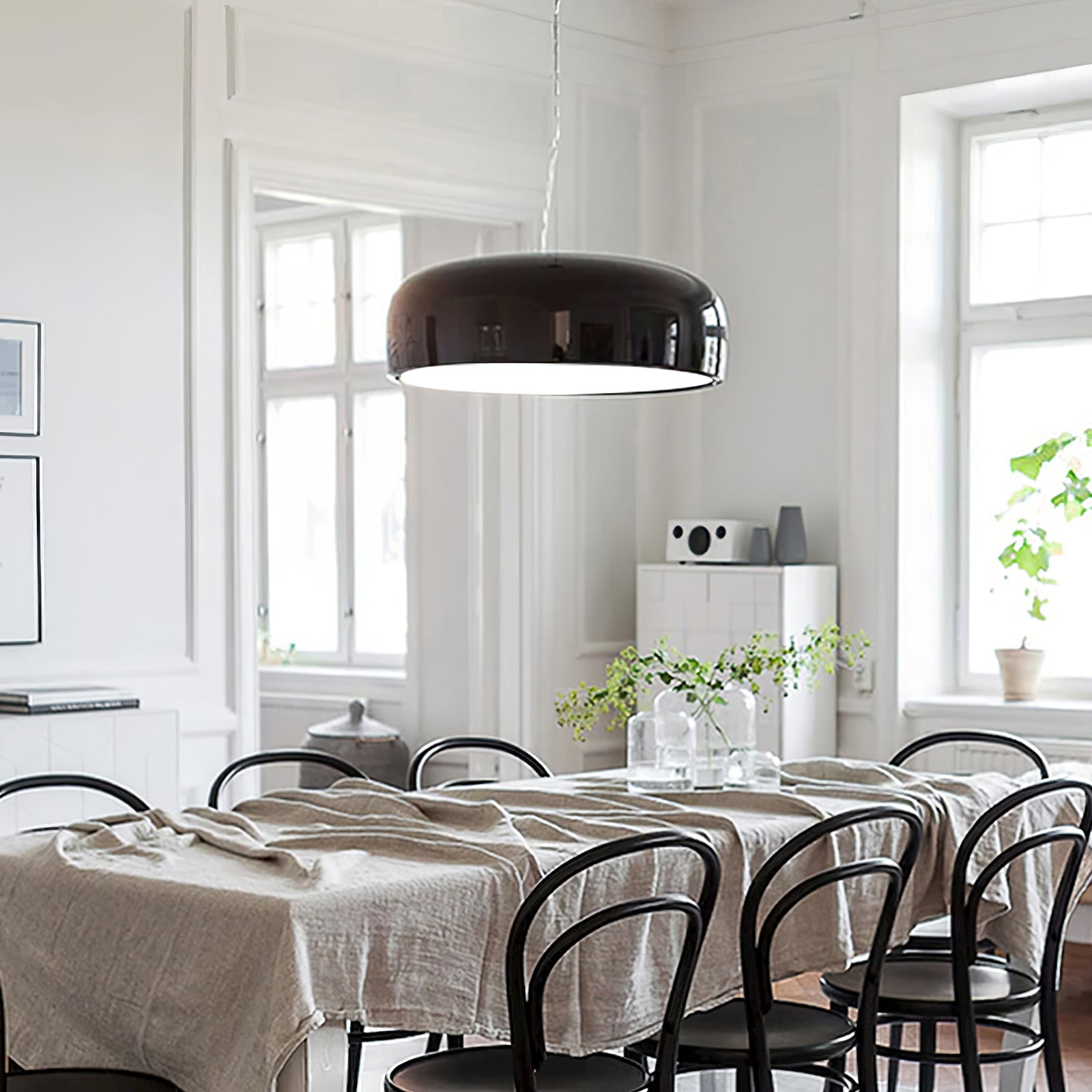 Lampada a sospensione da soffitto AstraLume con design elegante a luce diffusa | Lersk