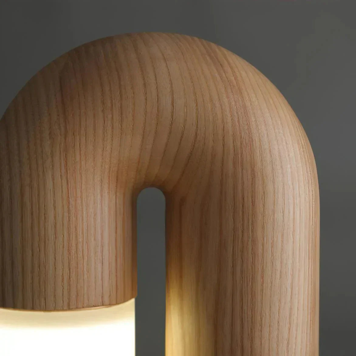 Eldora | Pole Light | Lersk