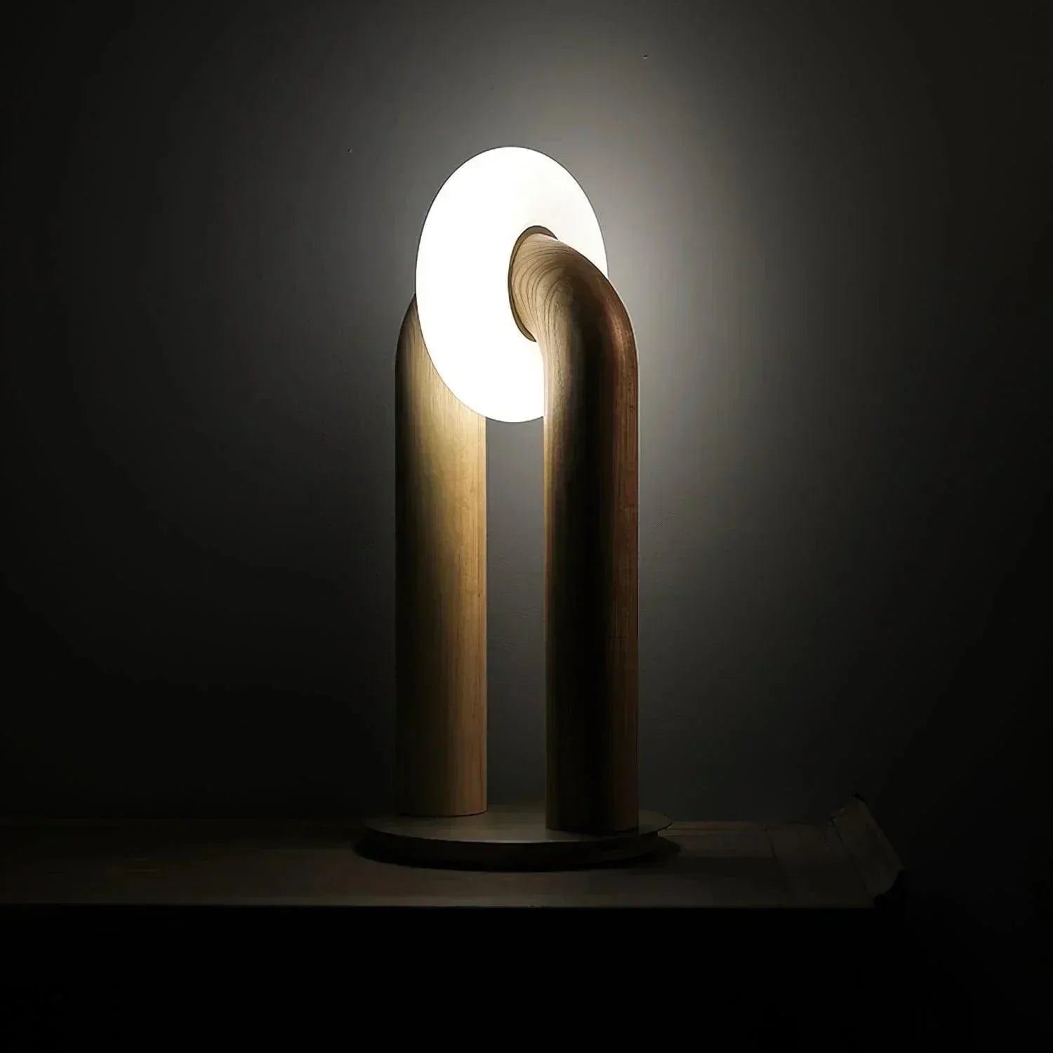 Mirella | Lampada a forma di arco | Lersk
