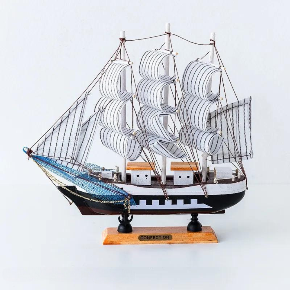Royaleva Nordic Wood Sailboat Sculpture With LED Illumination, Battery-Operated Decorative Piece | Lersk