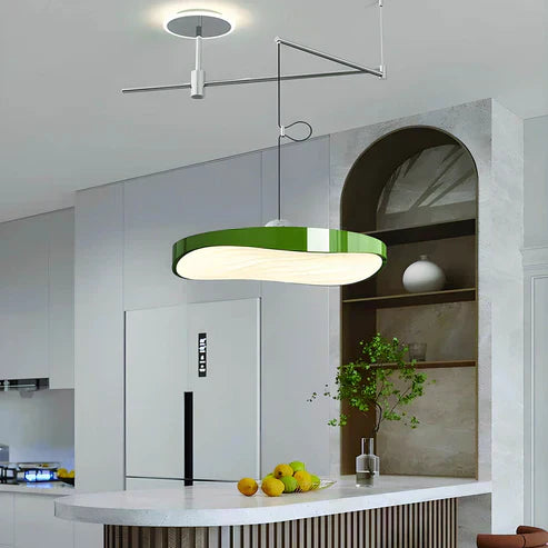Elegantní závěsná lampa Astraeon pro moderní interiéry | Lersk