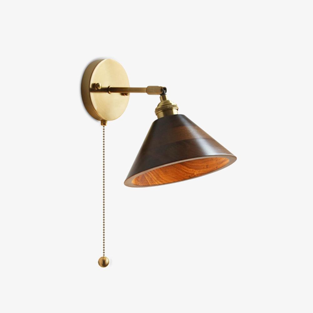 Aureo Vintage-Style Wood Wall Lamp with Pull Chain Switch | Lersk