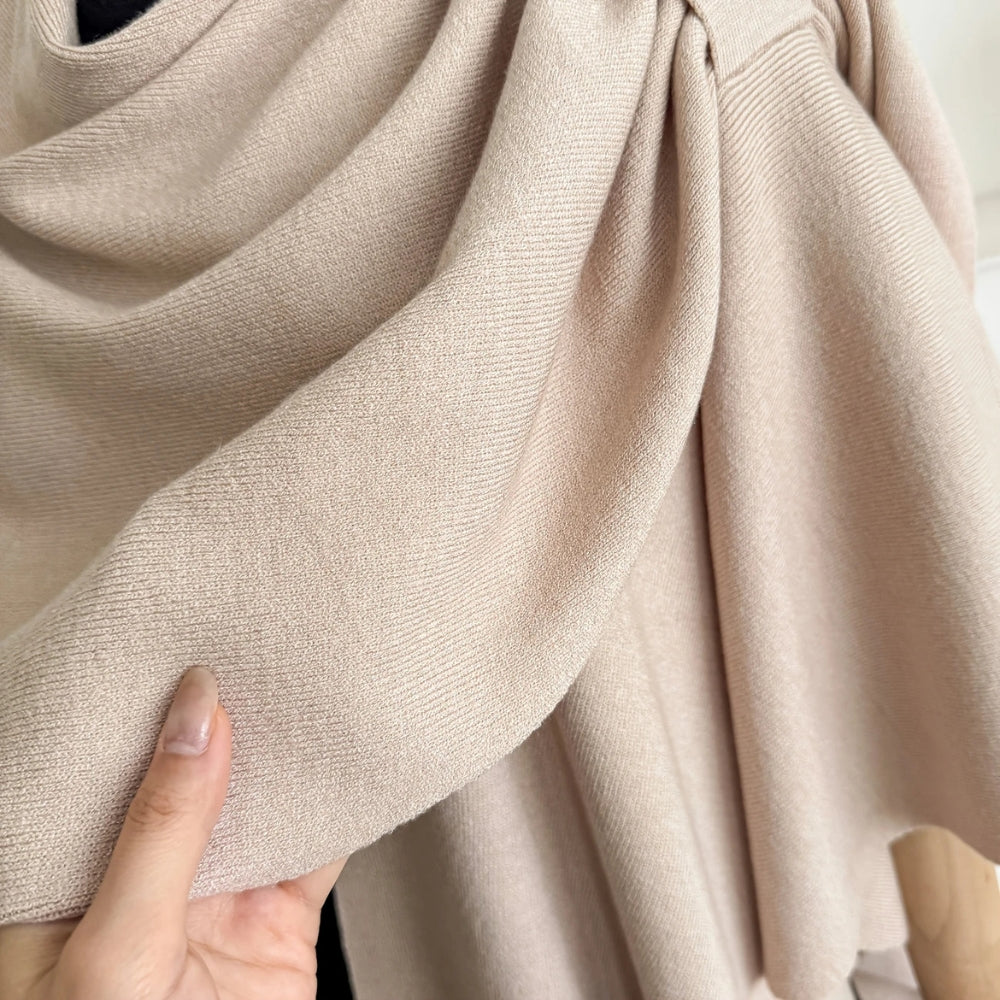 Virelli Poncho Leichter Schal-Mantel Virelli Poncho Leichter Schal-Mantel Virelli Poncho Leichter Schal-Mantel | Lersk